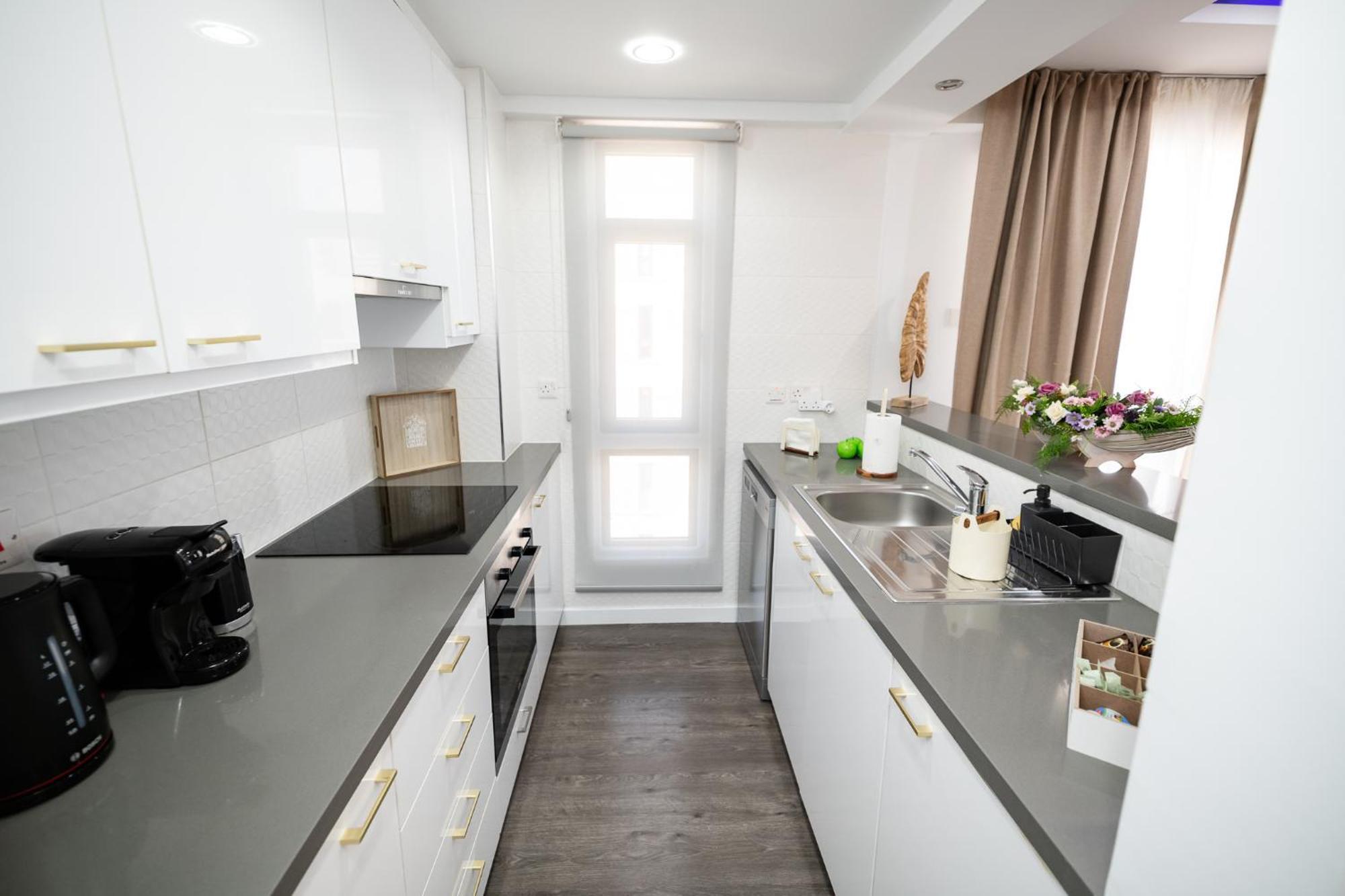 Lazuli Beachfront Sea View Ap144 Larnaca Extérieur photo